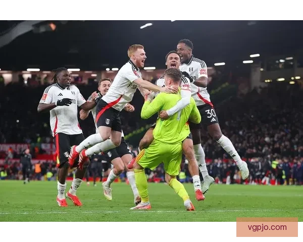 以点球魔咒告终足总杯卫冕冠军曼联12码线不敌富勒姆出局